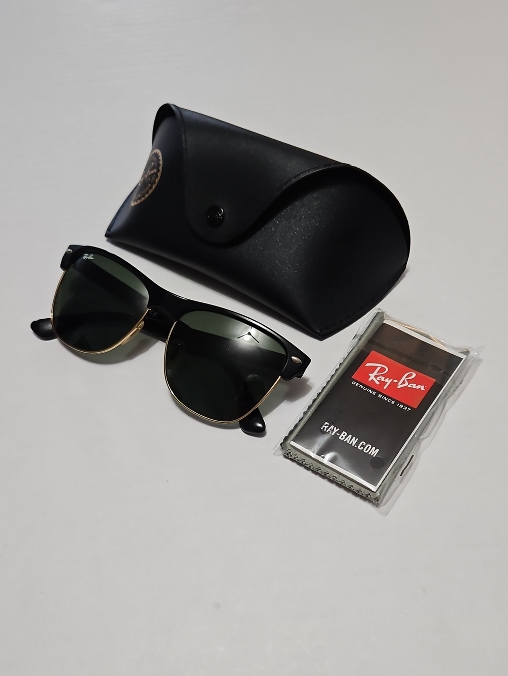 Ray Ban 4175 877 Unisex Sunglasses with case 57 16 145 Black & Gold Frame
